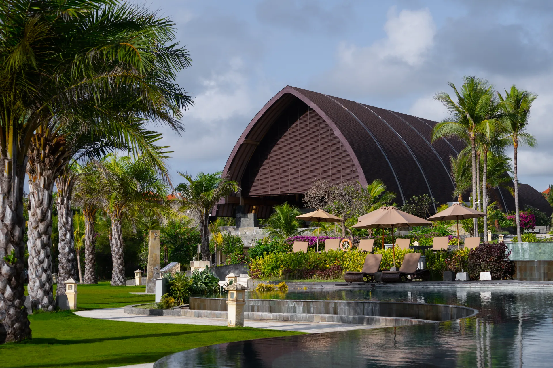 Jineng – Sebuah Bangunan Arsitektur Tradisional Bali